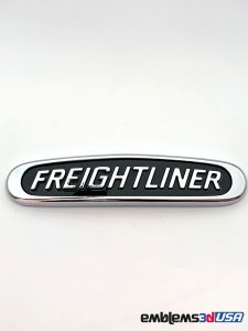 emblema freightliner
